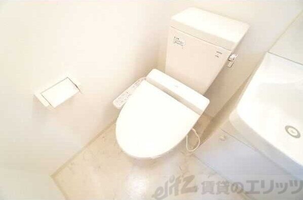 ドゥーエ江坂IIの物件内観写真